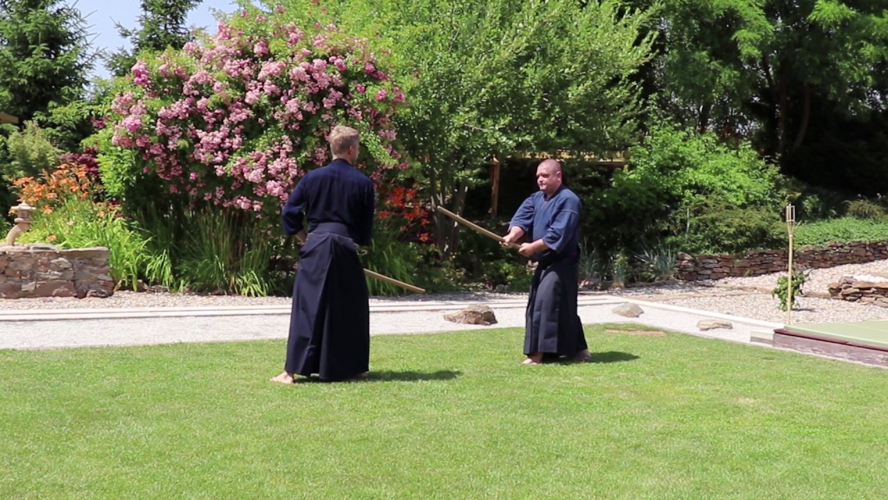 Itsutsu No Tachi - 1. kata miecza