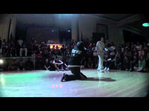 Rawk 1 (FBC) vs Randm (Soulbotics) Rockers Rumble 5 Poppin Finals 2010