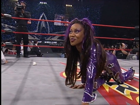 (720pHD): WCW Nitro 02/21/00 - Madusa Segment/Prince Iaukea (w/Paisley) vs. La Parka