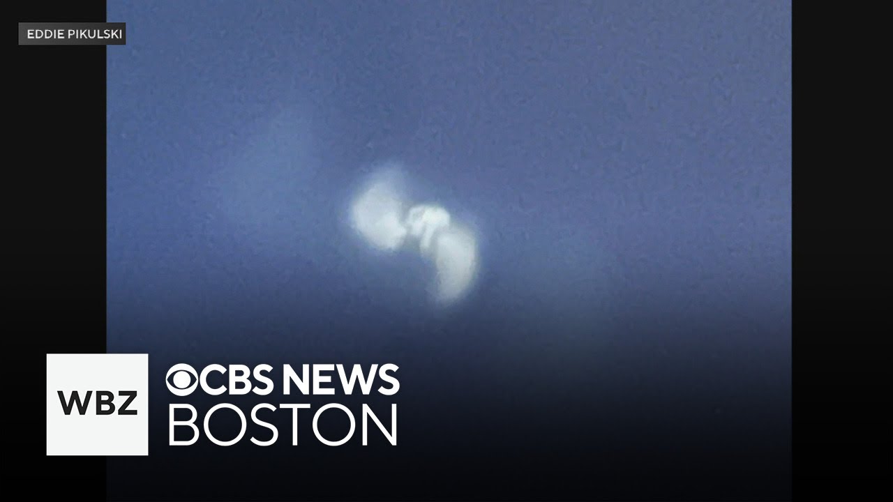 East Coast Lights Traced to Simultaneous Rocket Launches