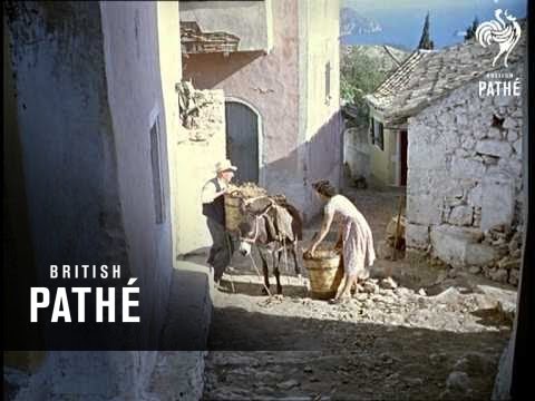 Cuts / Out Takes From Cp 382 - Corfu And Twist Hairstyles  (1962)