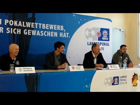 Frankfurt Fußball Turnier Eskalation - Gedenkminute für Spieler aus Berlin Pokal Finale 3 Juni 2023