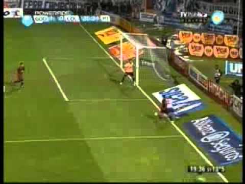 Godoy Cruz le gana a Colón con gol de Obolo.