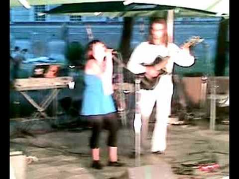 alexandra ivan & alec live la give peace a chance oradea par