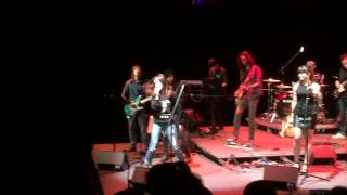 Heart Burn - Alicia Keys Cover -  Elsa Mickayla & Red Like Me ft. Louisa Kan & Debbie