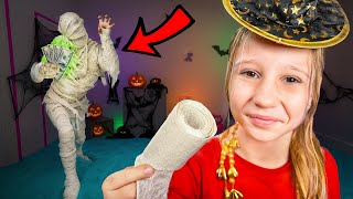 Настя и ее магазин для Хэллоуина