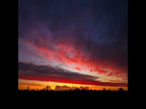 Dawn and Dusk Take Turns Calling