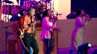 Dr Tumi - Seated on the throne