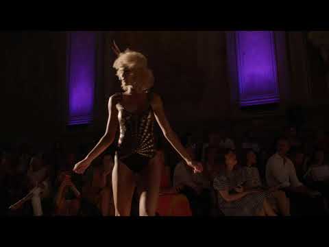 Anteprima Pin-Up Stars SS 2020 Fashion Show: Estratto 15''