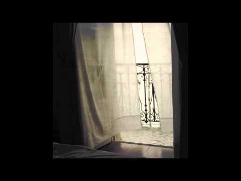 Dakota Suite & Emanuele Errante- A Worn Out Life (with cello)