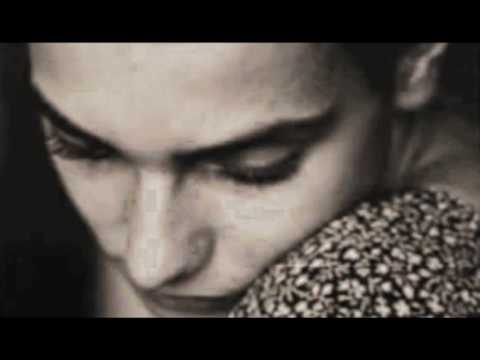 Sinead O'Connor - Song To The Siren
