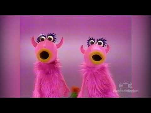 download lagu mp3 mp4 Je Bent Jong En Je Wilt Wat, download lagu Je Bent Jong En Je Wilt Wat gratis, unduh video klip Je Bent Jong En Je Wilt Wat