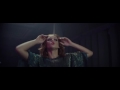Videoklip Emma Drobná - Smile  s textom piesne