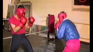 KO TECHNIQUE !  Les « cousins », champions de boxe américaine