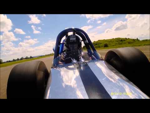 Bob Hawkins at Shakespeare County Raceway UK   June Shoot out 2014