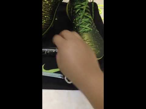 Nike magista obra sg electro flare