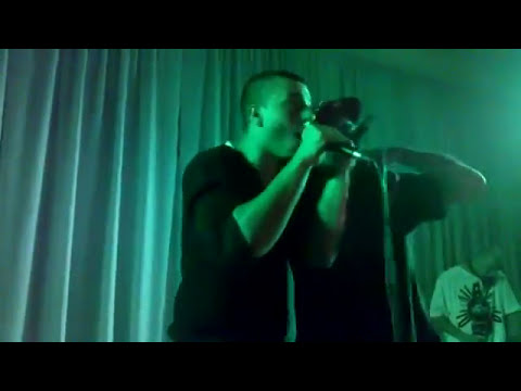 Banator ft Maxence - Veille sur elle - (En live à Montréal)