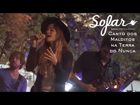 Á Deriva - Canto dos malditos na terra do nunca