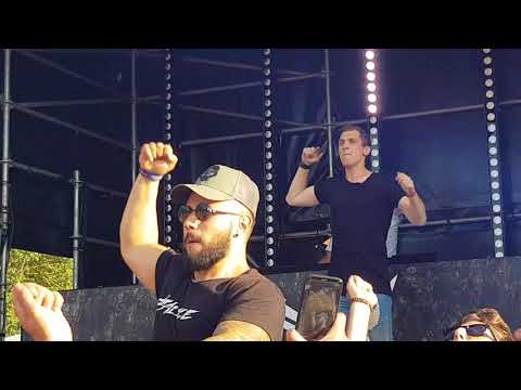 Thyron  - Time Of Your Life ( feat.Physika)