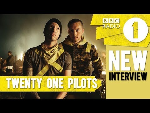 NEW TWENTY ONE PILOTS INTERVIEW ! (talking about Jumpsuit & tour) BBC Radio 1