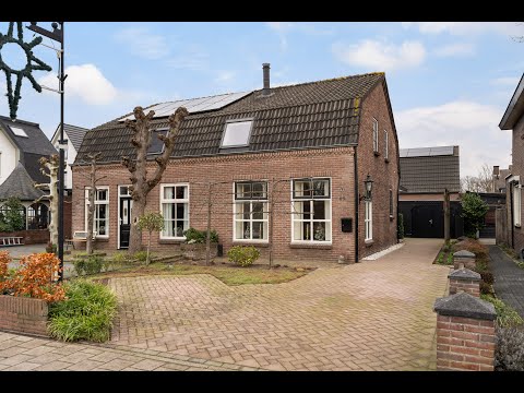 Henk Bos Makelaardij - Charmante woning met ruime oprit aan Dorpsstraat 82 in Renswoude!