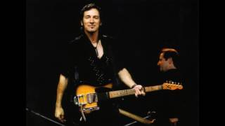 17. Into The Fire (Bruce Springsteen - Live In Gothenburg 6-22-2003)