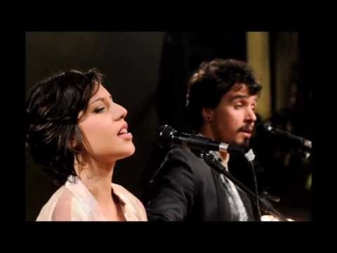 Escuta - Paulo Monarco e Dandara - Dois Tempos de Um Lugar no Buttina Rist em São Paulo-SP