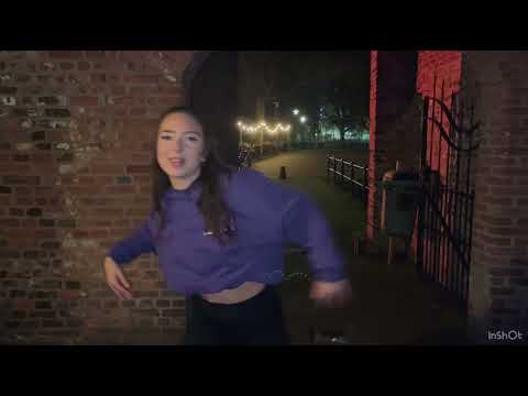 Dansen met juf Eline Sluipend door de nacht - club van sinterklaas