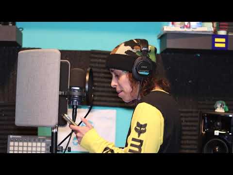 JelloMauri - Free Swifty Blue Freestyle