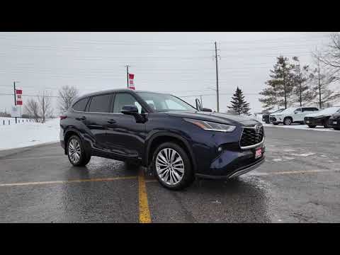 2022 Toyota Highlander Hybrid Limited AWD in Blue for sale at Aurora Toyota in Aurora, ON