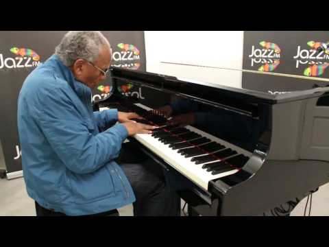 Lonnie Liston Smith live session for Jazz FM