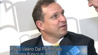Lançamento do livro de Paulo Valério Dal Pai Moraes