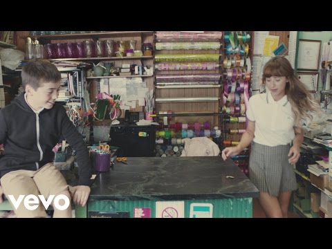 Foxes - Feet Don't Fail Me Now (Official Video)