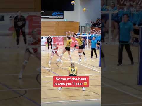 Last save is crazy🤯 Craziest saves in Volleyball😮‍💨 just wait for the end😨#volleyballl#usa