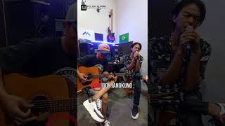 Download lagu Lain Jodona Igoy Jangkung (cover akustik) #cover #popsundacover #musik #popsundapopuler mp3