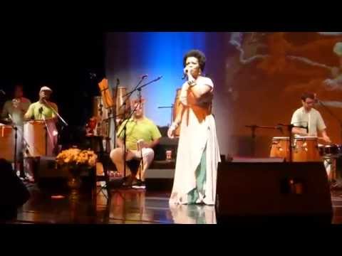 Adriana Moreira - De Assalto