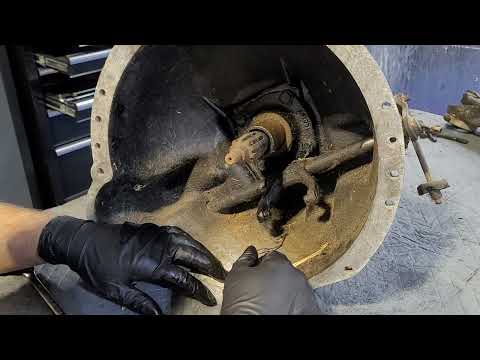 Triumph tr6 transmission/gearbox rebuild part 1