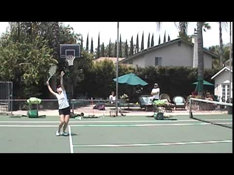 Amateur teen girl learns to serve like a tennis pro in 10 minutes!