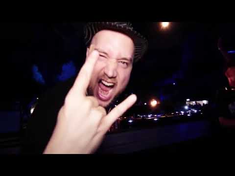 001 Terror Duck   Fear of the Dark! Music Video 27 06 2019 720p