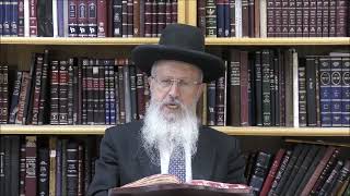 הגאון הרב אברהם יוסף שליט"א האם מותר לקדש על יין שהוא לא מובשל