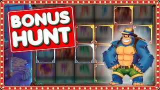 It's Bonus Hunt Time! 12 Online Slot Bonuses At The Ready!