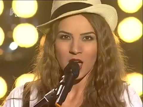 Greek Idol Live Show 8 Βαλάντω Τρύφωνος - Sweet Dreams