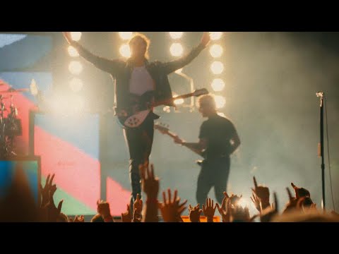 Video thumbnail for HERO / HEROINE (LIVE FROM THE MGM MUSIC HALL AT FENWAY PARK)