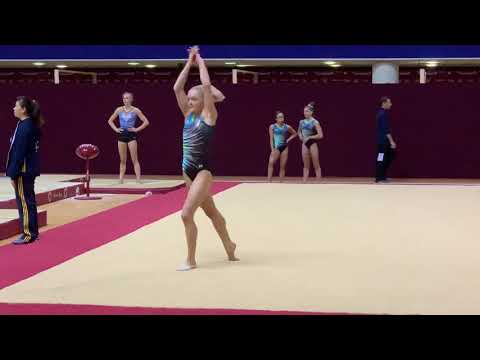 Riley Mccusker - floor - world training DOHA