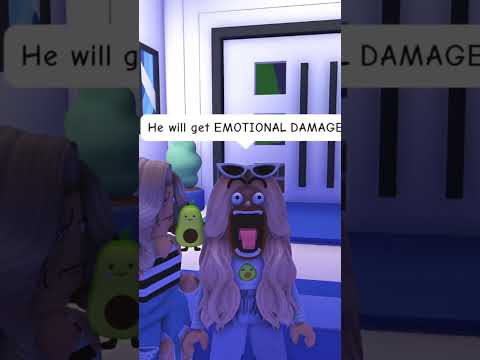 CRAZIEST ROAST OF THE CENTURY…💀💀 #adoptme #roblox #robloxshorts