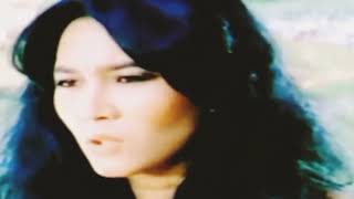 Download lagu PERNAH VIRAL - EVA ARNAZ DAN RIYAN HIDAYAT DALAM FILM MIDAH PERAWAN BURONAN #pernahviral #film #fyp mp3