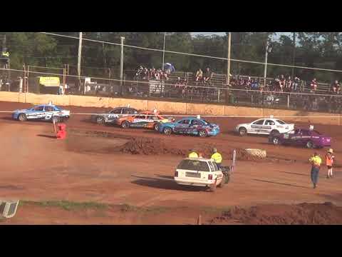 Production sedans heat 4 part 1 Maryborough Speedway Kurt Murdoch Classic Jan 2 2021