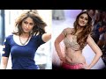 Ileana Hot Lip Lock