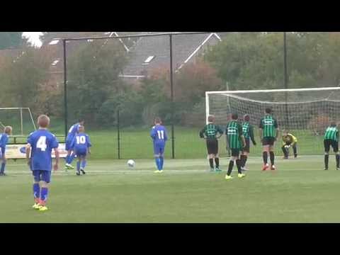 Coen maakt 2-1 voor SSV'65 D1 tegen WVV'67 D1