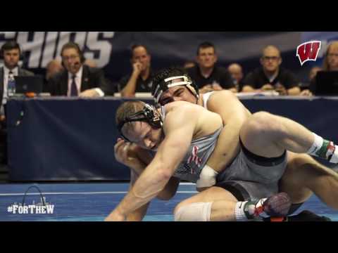 Connor Medbery advances to the title bout at the NCAA Championships